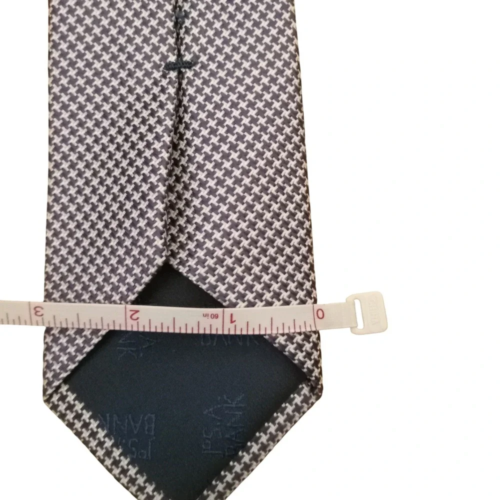 Jos A Bank Heritage Collection Mens Silk Tie Plum White MicroHoundstooth 3